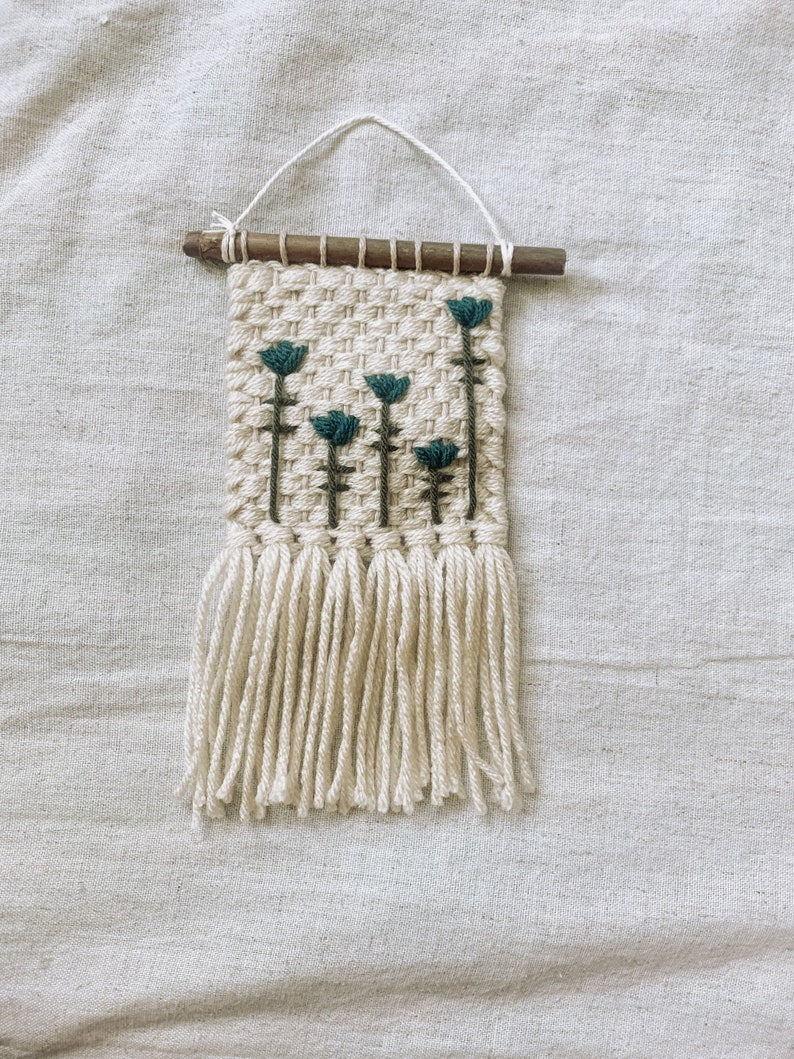 Tulip Flower Woven Embroidered Macrame Wall Hanging Decor - Handmade Fiber Art - Boho Fringe
