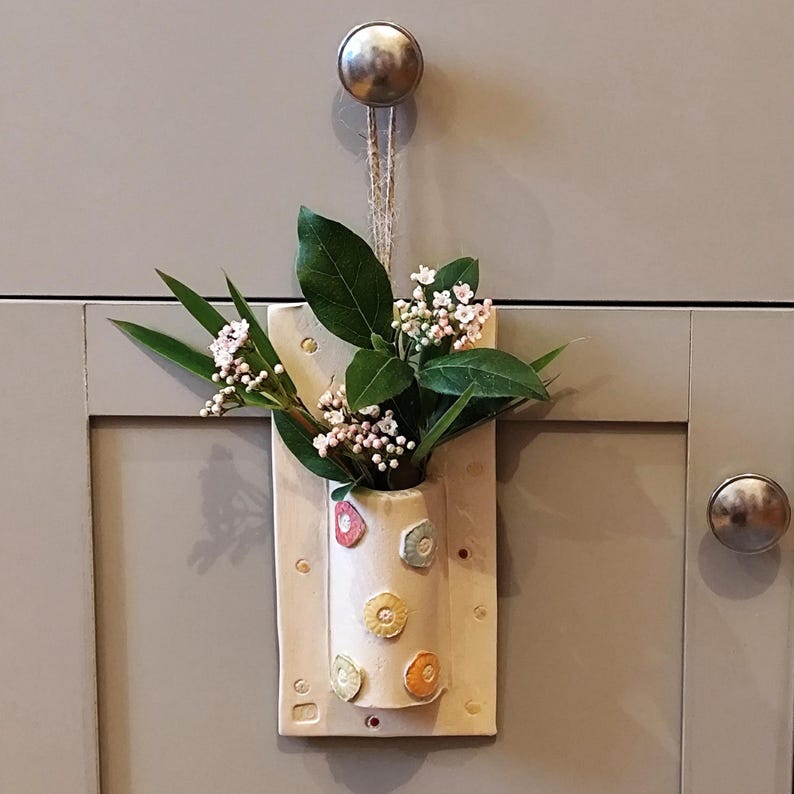 Handmade Stoneware Wall Planter Vase for Air Plants, Indoor/Outdoor, 18.5cm