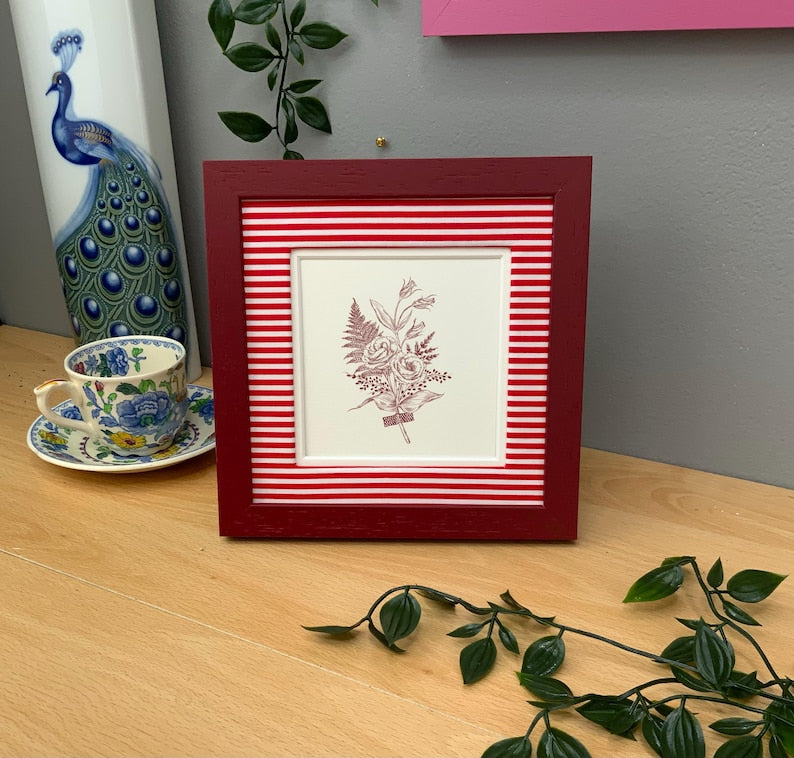 Striped picture frame with fabric backing – square picture frame