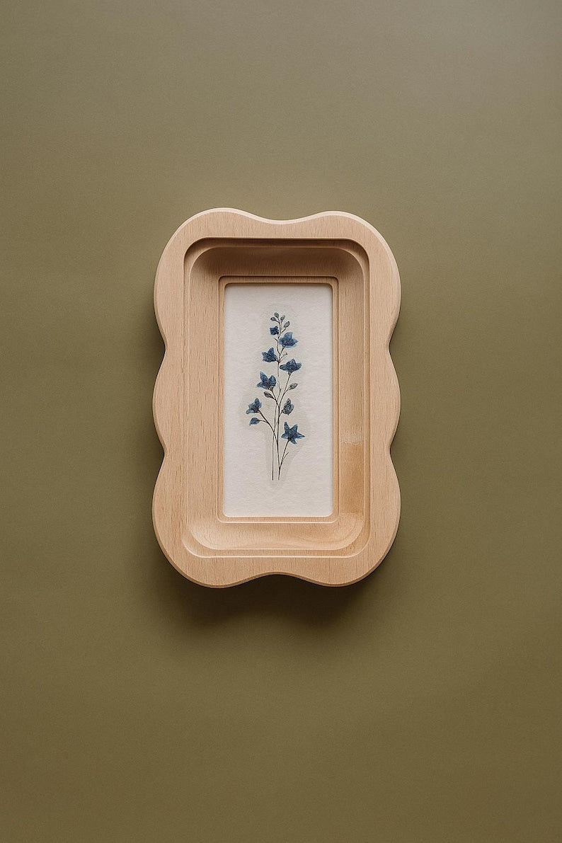 Rectangular Wooden Photo Frame with Original Shape for Wall Décor