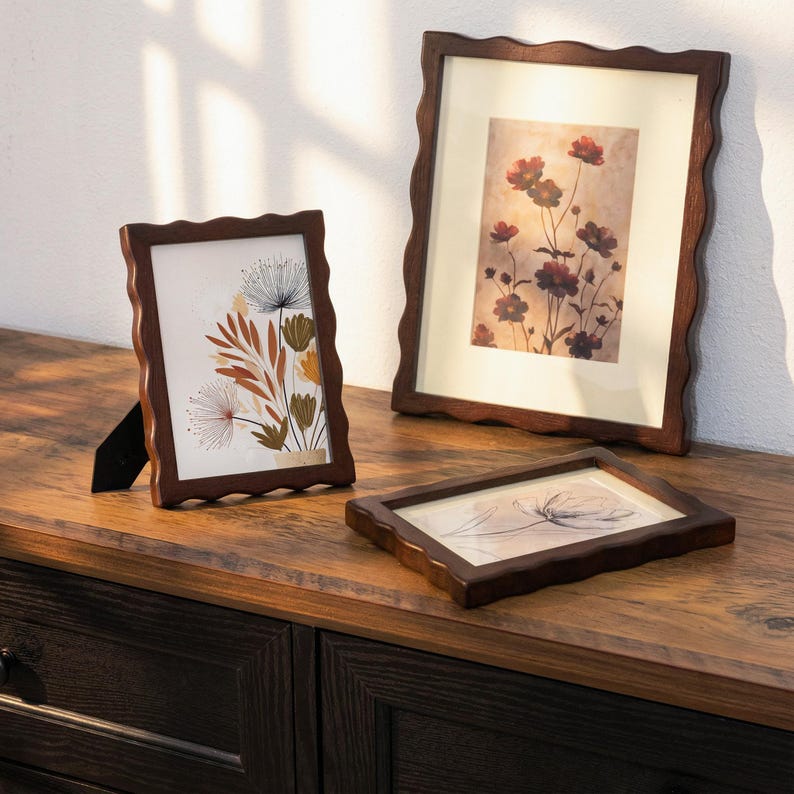 Wavy Wooden Picture Frame Set, Vintage Gallery Wall Frames for Wall or Tabletop Display