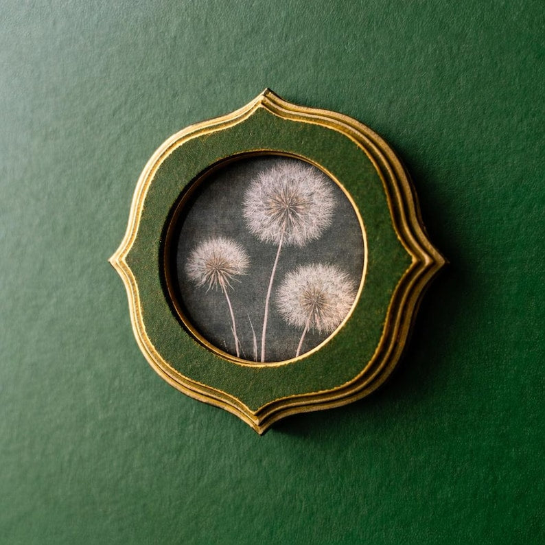 Vintage Round Frame with Float Glass -Circular Picture Frame for Pressed Flowers