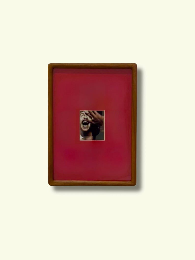 Walnut wood rounded corner picture frame, vintage color framing, suitable for wall hanging or desktop hanging.