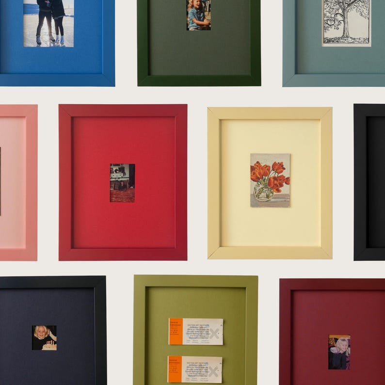 Modern monochrome picture frame with signature padded design