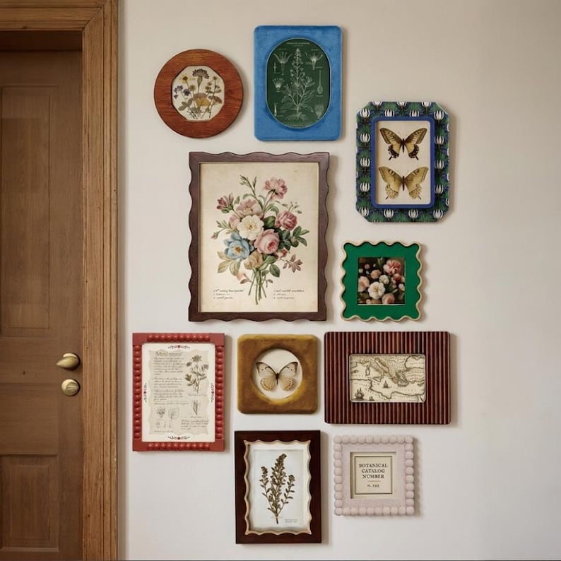 Retro bohemian style photo frame set, available in multiple sizes, shatterproof acrylic frames.