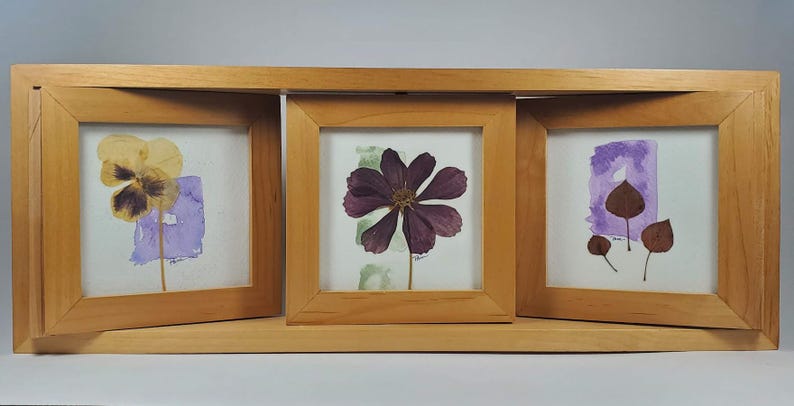 Vintage Solid Wood Triple Spinning Picture Frame with Pressed Botanical Flower Art