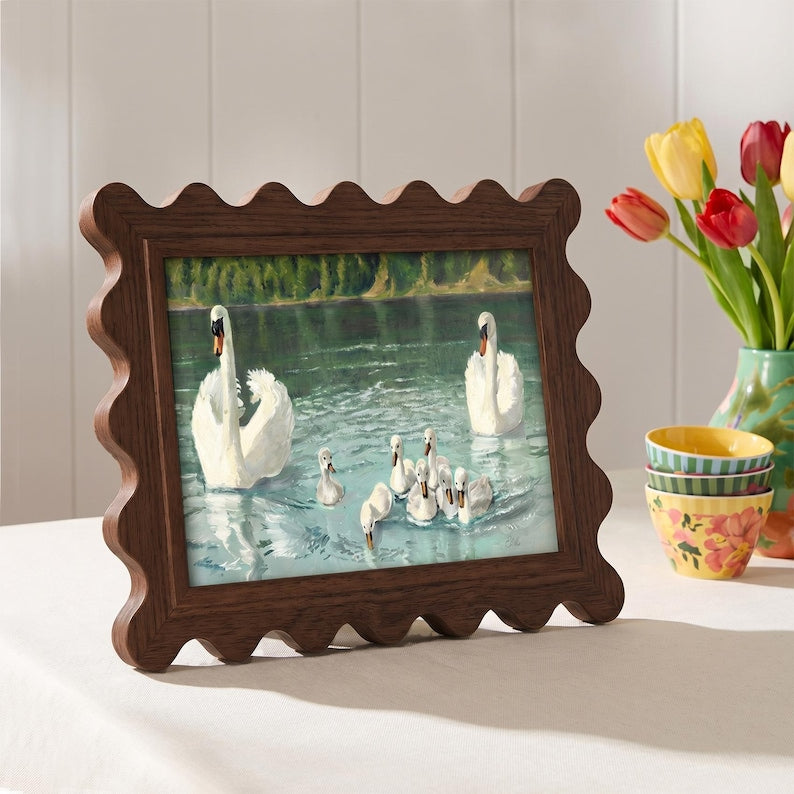 Vintage Scalloped Edge Walnut Photo Frame, Farmhouse Gallery Wall & Tabletop Display